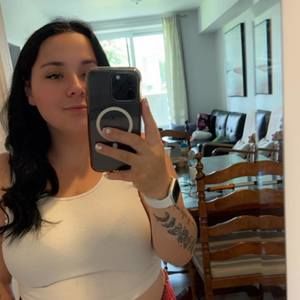 Meet your Posher, Sab-rina